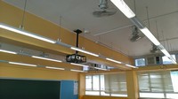 更換二樓課室光管及風扇